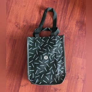 Brand new Lululemon reusable shopping bag